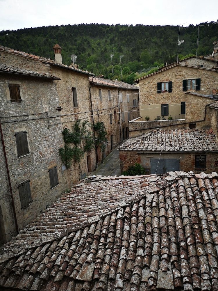 Antico Borgo Di Torri2
