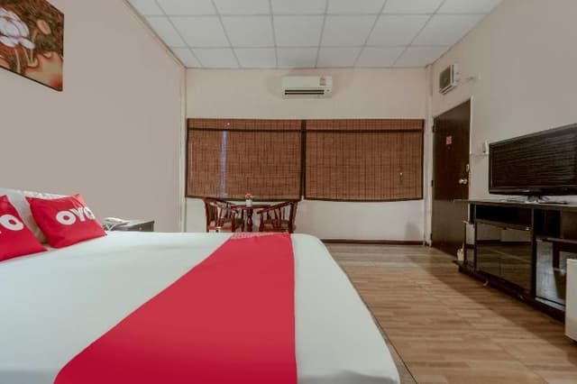 Double Room with Shared Bathroom