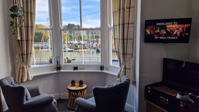 Double Room, Ensuite, Harbor View (Room 3, 1st Floor)
