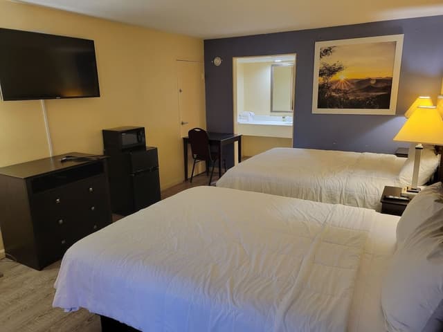 Deluxe Studio, 1 King Bed