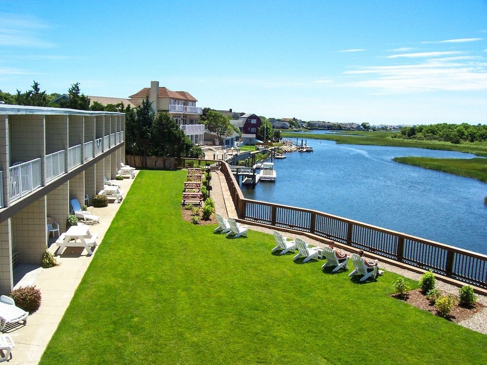 Riverview Resort2