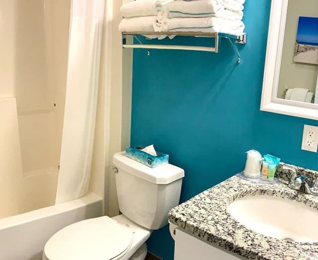 Room, 2 Bedrooms, 2 Bathrooms