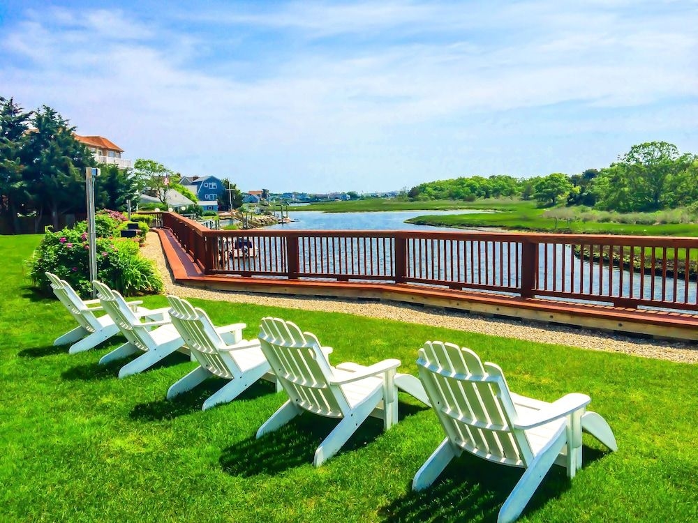 Riverview Resort1