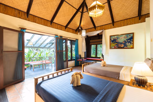Standard Connecting King and Twin Rooms