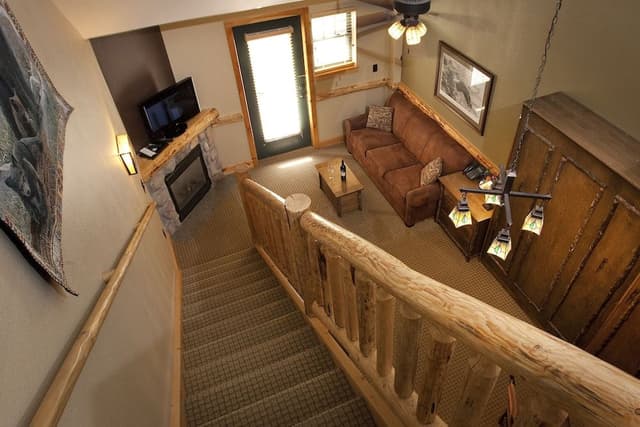 Roaring Brook Suite - Waterpark Access Additional