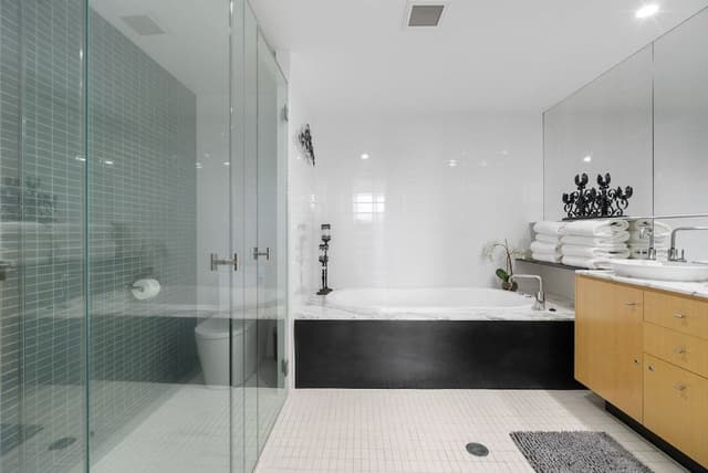 3 Bedroom Superior Ocean Glimpse Apartment