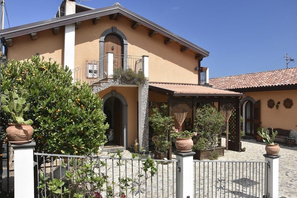 B&B Villa Liliya1