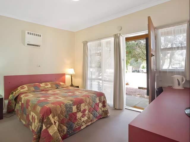 Double Room - Kitchenette