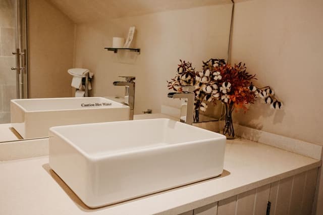 Family Suite, Ensuite