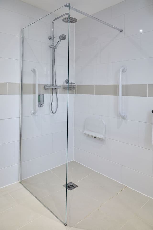 Accessible Double or Twin Room, Multiple Beds
