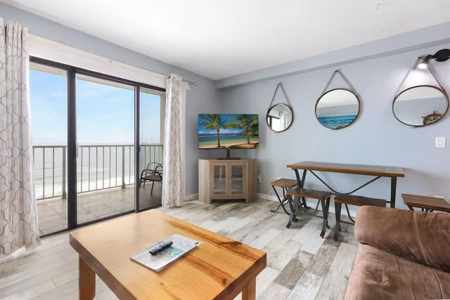 Condo, Multiple Beds, Balcony, Ocean View (#1428 - No Pets)