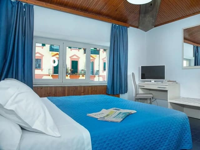 Classic Double or Twin Room, City View