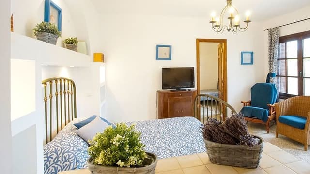 Apartment (2 Adults + 2 Children)