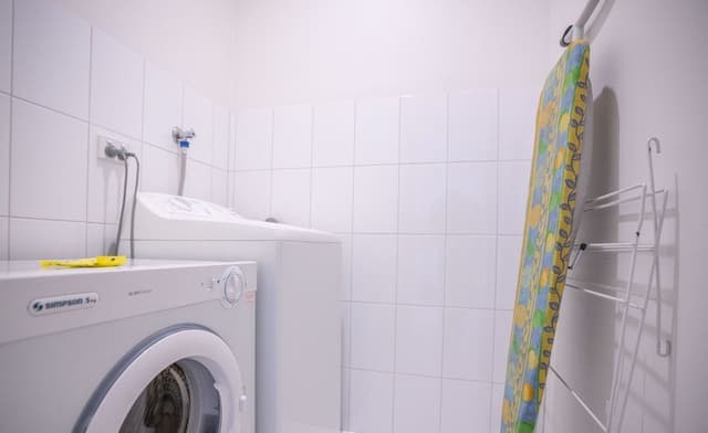Executive Two Bedroom (1 King, 2 Single)