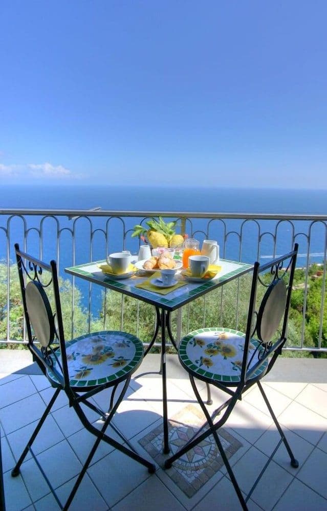 Superior Triple Room, Sea View