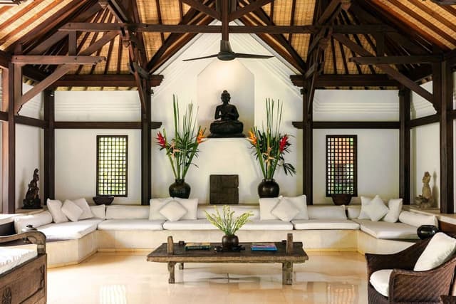 3BR Balinese Villa | Bang & Olufsen Sound System, Pavilion, BBQ, Private Chef, Pool, Garden