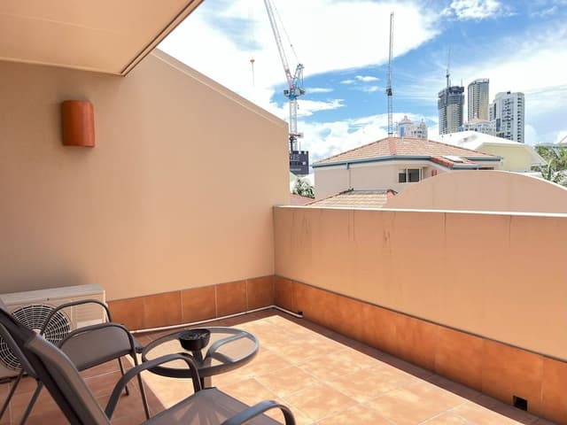 2 Bedroom Deluxe Penthouse