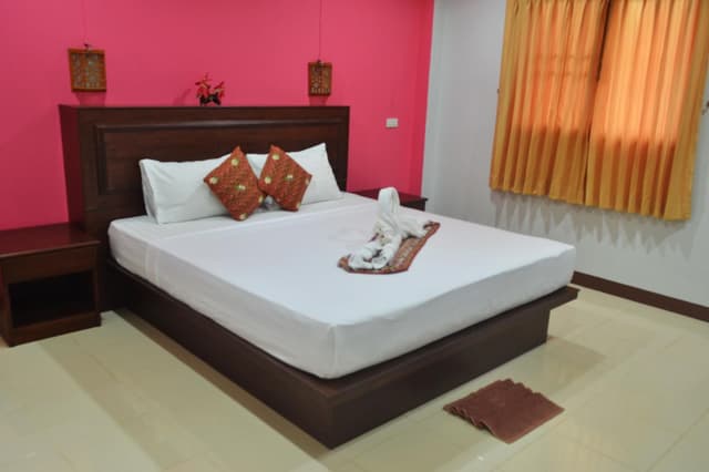 Single Bed Air Conditioning Room