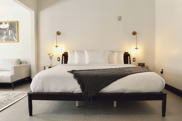 Superior King Suite