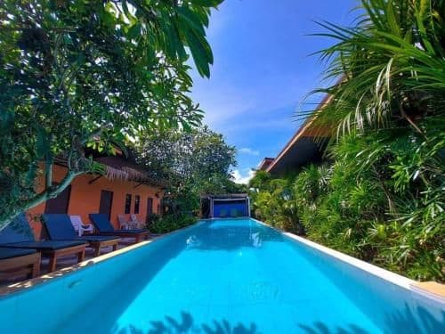 Standard Pool View