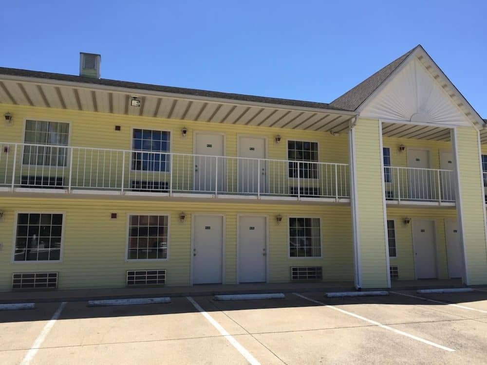 Spinning Wheel Inn Spinning Wheel Inn