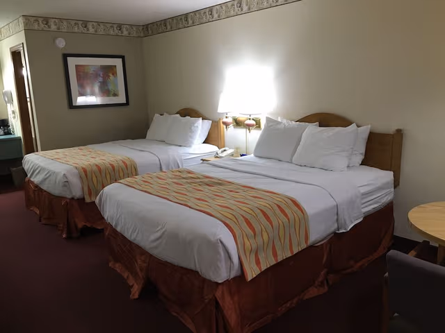 Classic Double Room, 2 Queen Beds
