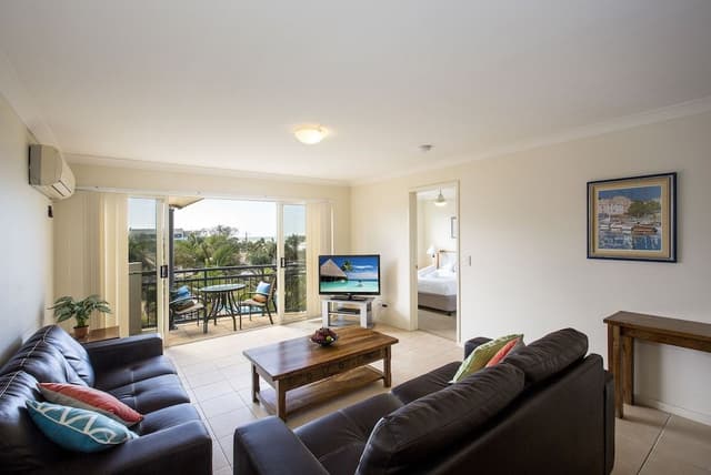 Apartment, 2 Bedrooms, Garden View