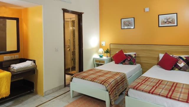 Executive Twin Room, 1 Bedroom, Balcony, City View