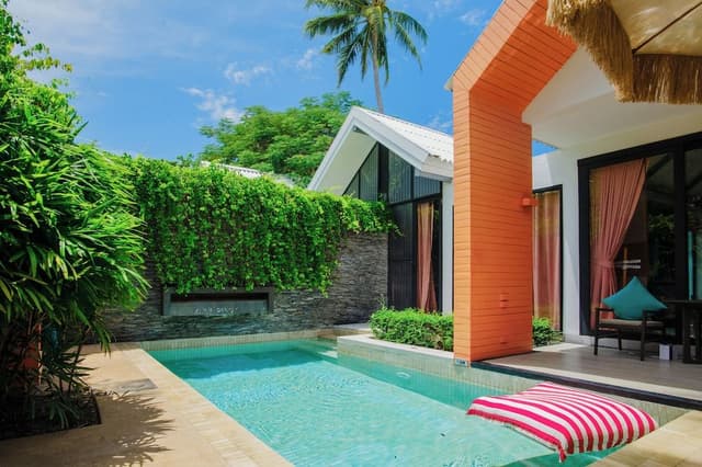 Tropical Pool Villa