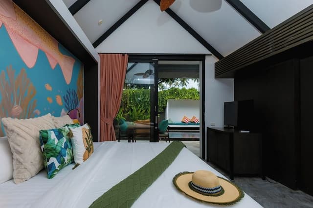 Family Pool Villa