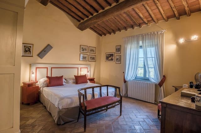 Panoramic Apartment, 2 Bedrooms, Balcony, Hill View