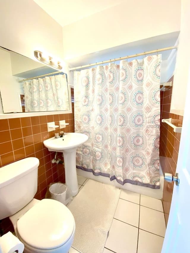 Deluxe Studio, 1 King Bed with Sofa bed