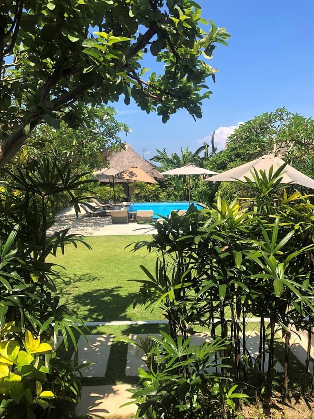 Garden Bungalow