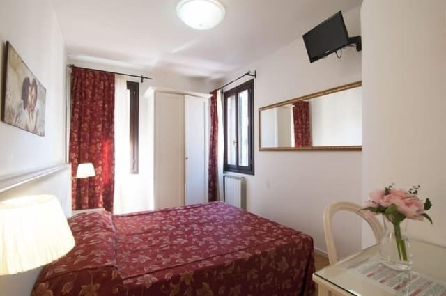 Standard Triple Room, City View