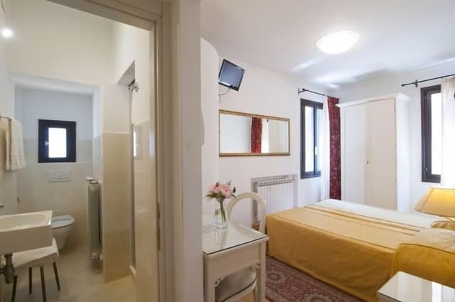 Standard Triple Room, City View