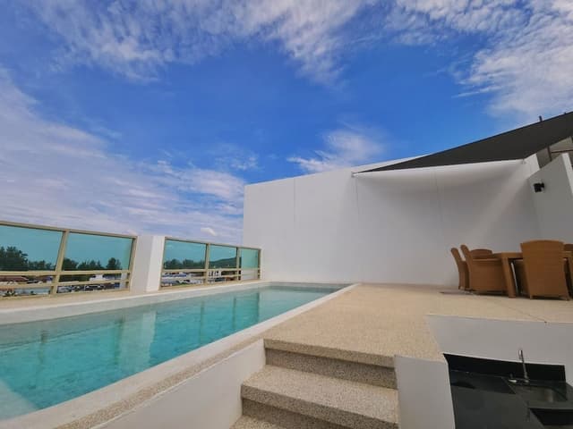 3 Bedroom with Private Pool