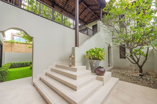 Seaview 3 Bedroom Pool Villa - The Palayana Pavilion