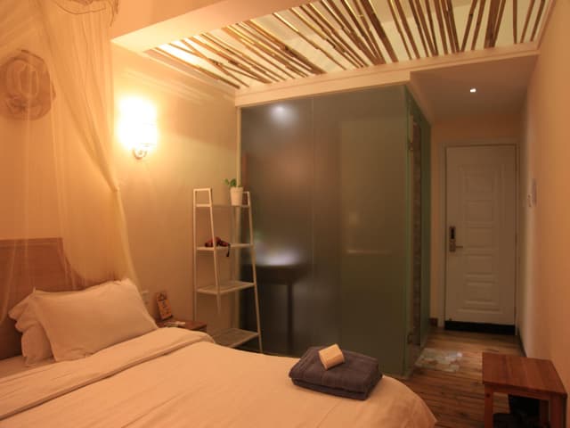 Standard Queen Bed