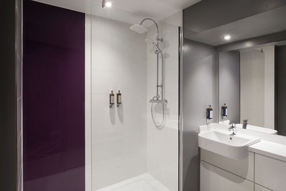 Premier Inn London City (Old Street)4