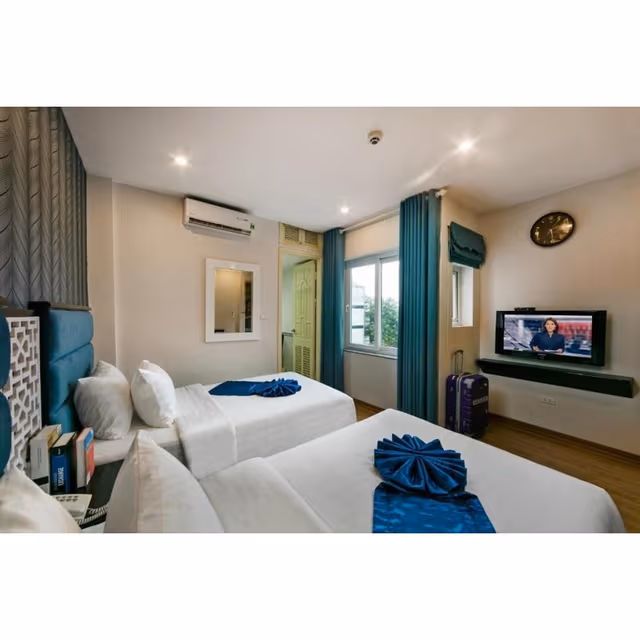 Deluxe Double Or Twin City View