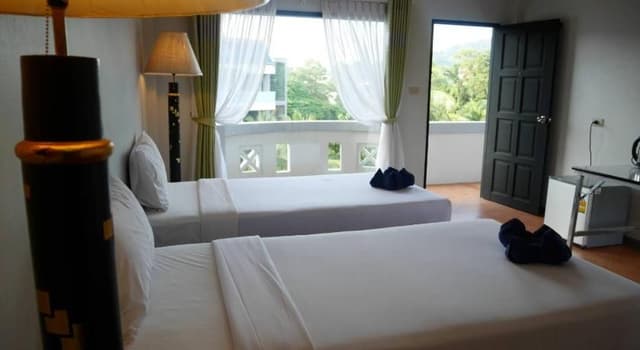 Standard Room twin bed