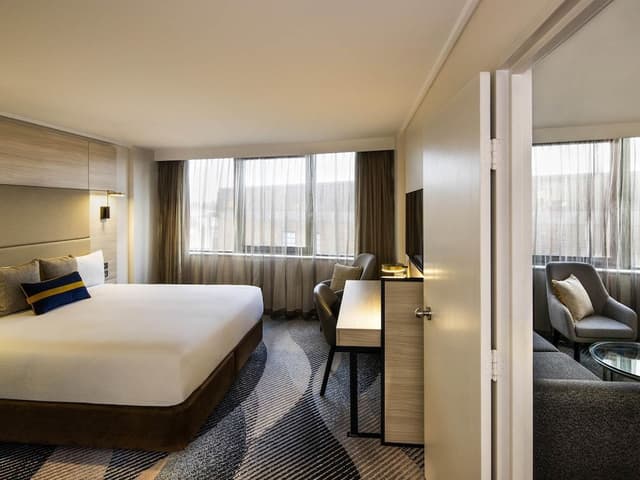 Executive Suite, 1 King Bed