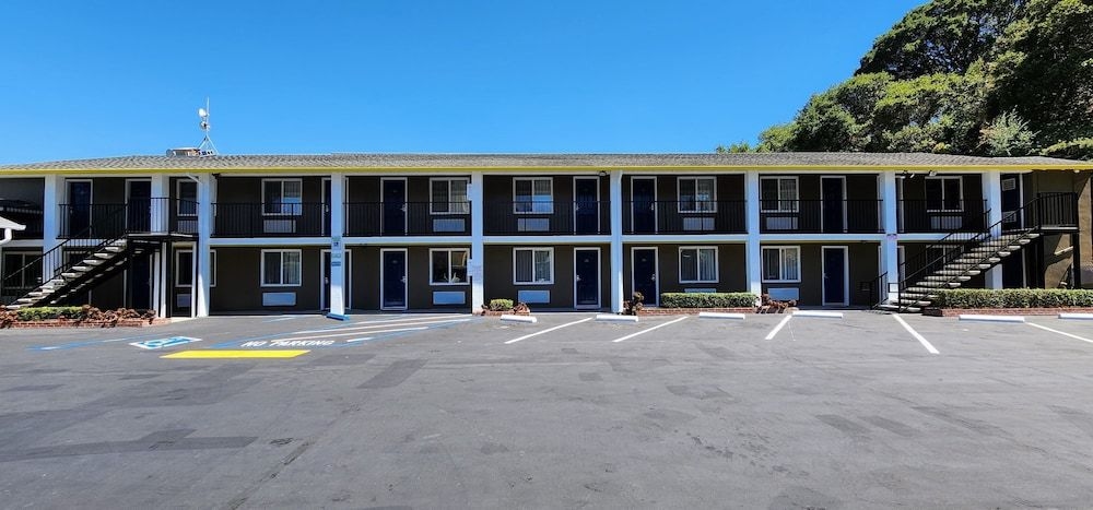 Hotel Belmont0