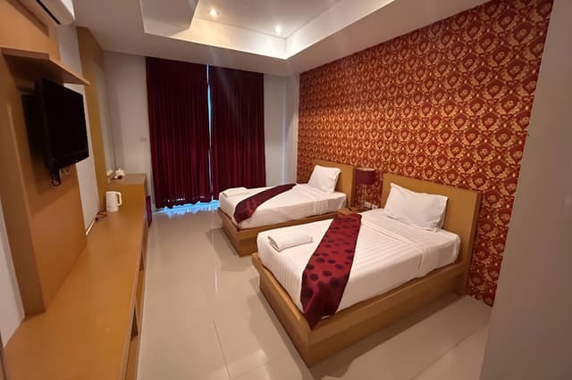 Deluxe Twin Room