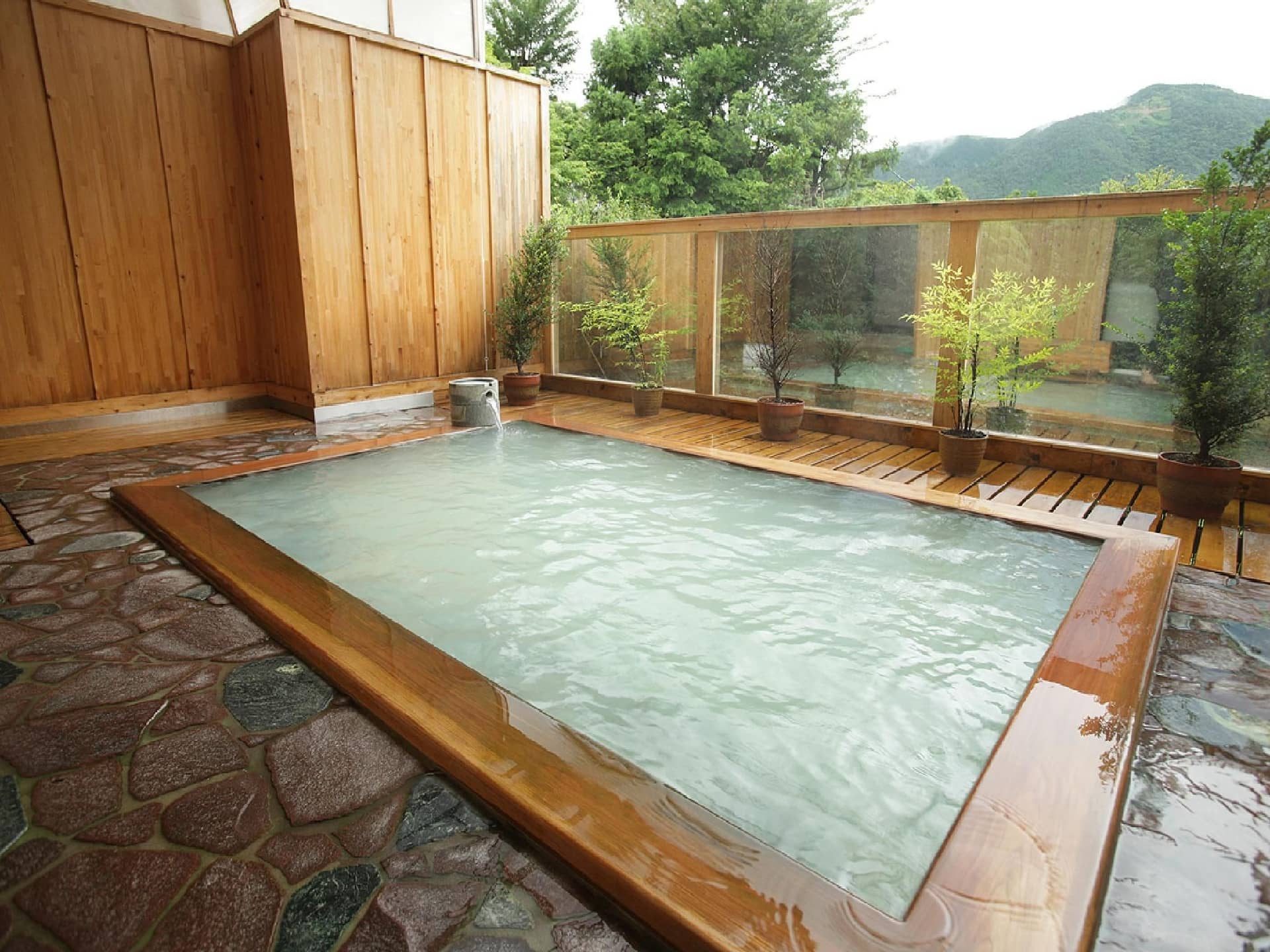 Hakone Lalaca Hakone Lalaca