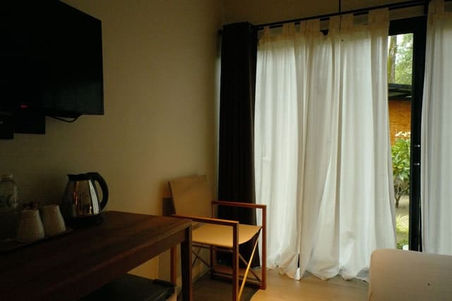 Air Conditioned Bungalow Garden View Double Room