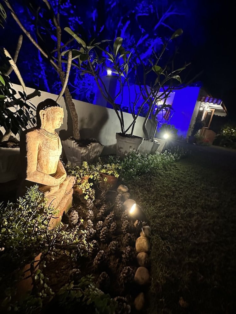 The Stay Inn New Delhi0