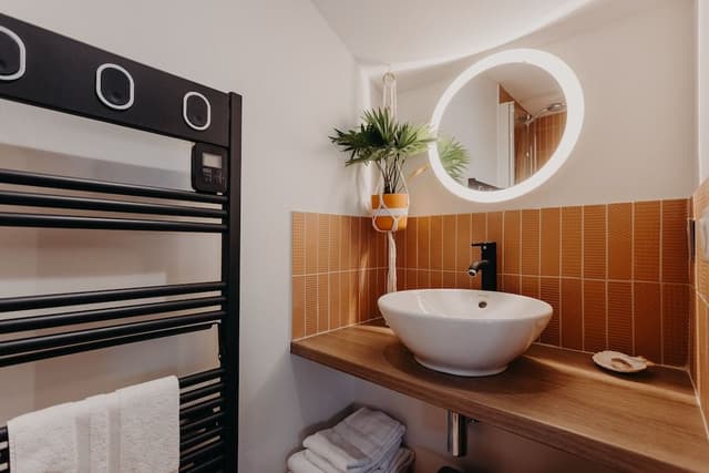 Junior Apartment
