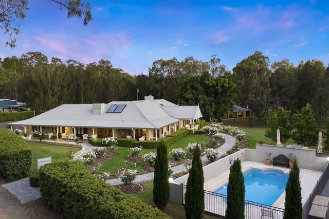 Luxury Villa, Multiple Beds, Garden View