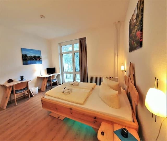 Comfort Double Room, Partial Lake View
